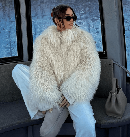 Futerko z lamy zimny beż