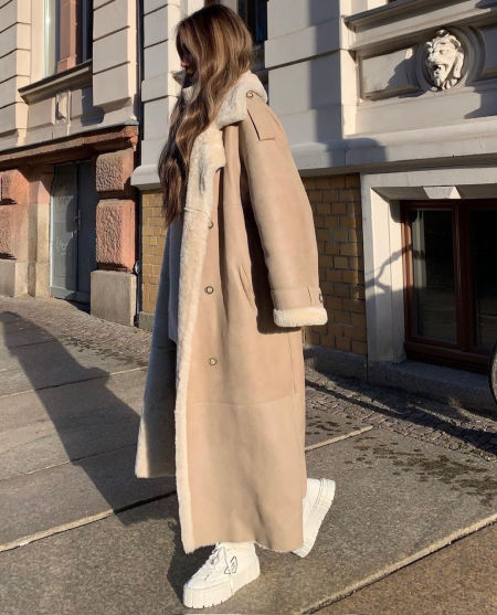 Długi kożuch z merynosa